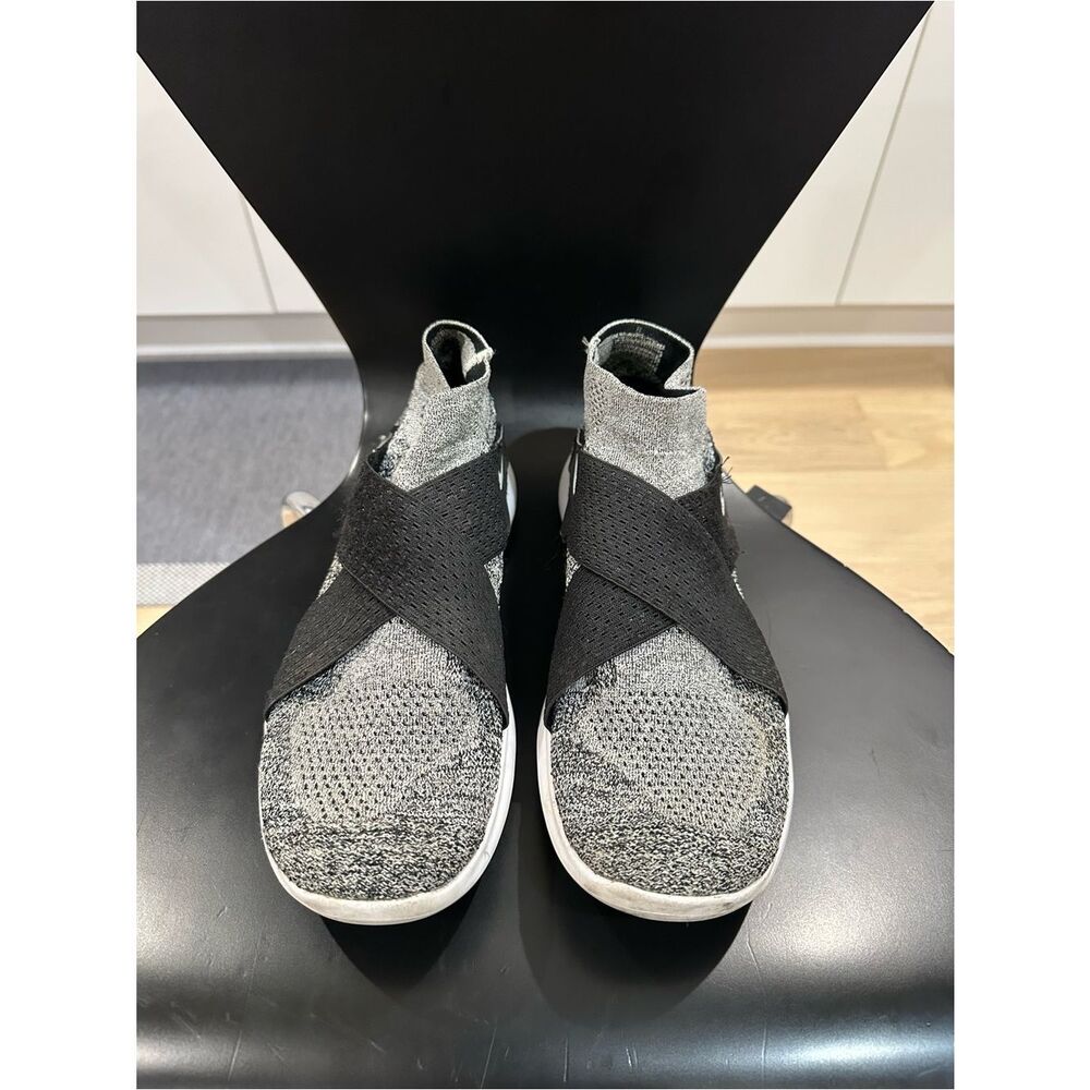 Mens 10.5 Nike Free Grey Knit Slip-On Sneakers with Black Elastic Cross Straps